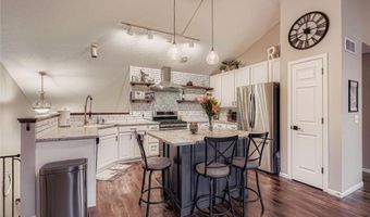 6887 Folkestone Rd 712, Apple Valley, MN 55124