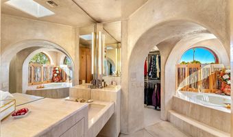 1084 N BOULDER Dr, Carefree, AZ 85377