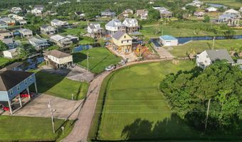 621 Riverview Rd, Bay St. Louis, MS 39520