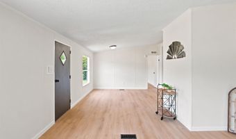 175 Meadowview Ln, Axton, VA 24054