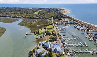 6 A Leeward Ct, Bald Head Island, NC 28461