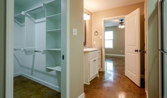 2702 Gage Dr, Benton, AR 72019