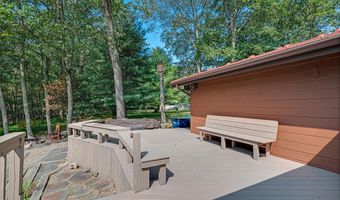 141 LONGVIEW Dr, Saylorsburg, PA 18353