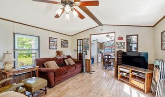 37 Wheeler Dr, Alburgh, VT 05440