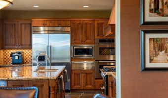 6937 CORTE LANGOSTA, Carlsbad, CA 92009
