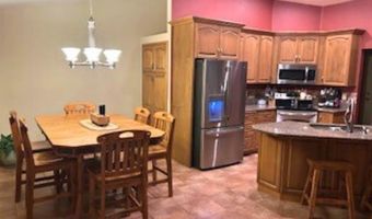 3167 LAKEVIEW Dr, Suamico, WI 54173