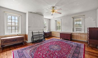 4 N GREENWICH St, Alloway, NJ 08001