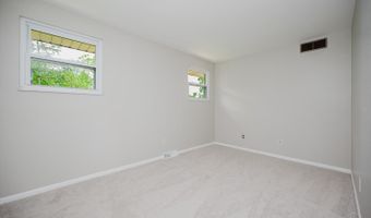 5398 Sultana Dr, Delhi, OH 45238