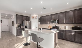 2695 E HOUSTON Ave, Apache Junction, AZ 85119