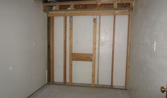 702 FRENCH Dr, Aztec, NM 87410