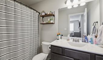4124 NW 13th St, Ankeny, IA 50023