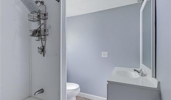 53 Park Ln, Coventry, RI 02816
