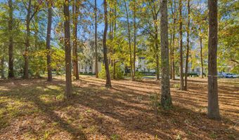 7 N Loudon, Beaufort, SC 29906