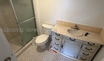 3301 N Country Club Dr 407, Aventura, FL 33180