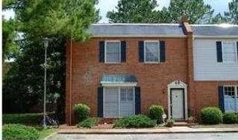 431 Kingswood Ct, Albany, GA 31707