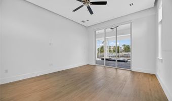 5718 TYBEE ISLAND Dr, Apollo Beach, FL 33572