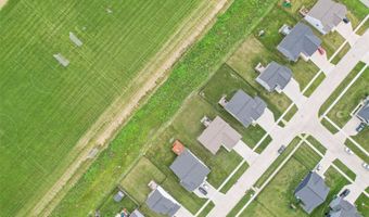 1819 8th Ave SE, Altoona, IA 50009