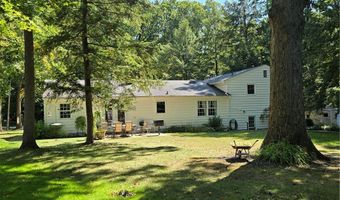 4631 Diane Dr, Ashtabula, OH 44004