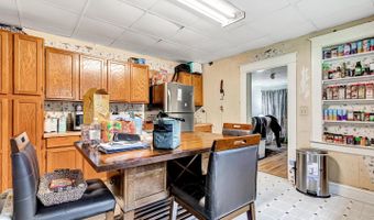 508 CHAPMAN St, Ashland, VA 23005