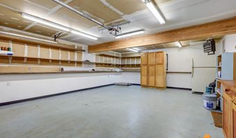 3211 Shamrock St, Anchorage, AK 99504