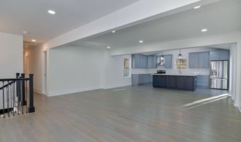 2016 SPRING GROVE Dr, Accokeek, MD 20607