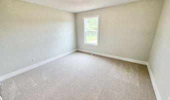 8345 Kettle Oak Dr SE, Alto, MI 49302