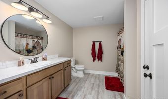 10429 92nd Ave, Allendale, MI 49401