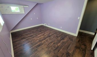 211 New Jersey Ave, Bergenfield, NJ 07621
