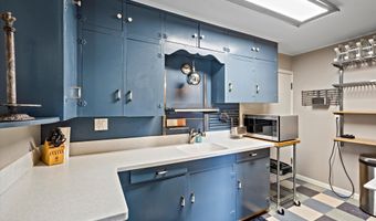 1334 K St, Anchorage, AK 99501