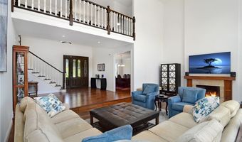 29302 Laro Dr, Agoura Hills, CA 91301