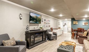 750 N Adams Ave, Buffalo, WY 82834