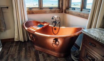 29 WHITE POINT Rd, Cora, WY 82925