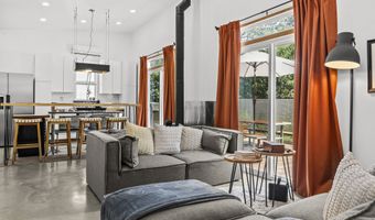 3005 Smokey, Athens, GA 30601