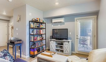 17126 SW SNOWDALE St 106, Beaverton, OR 97007