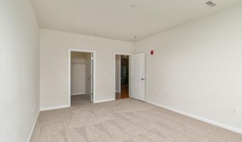 1 Francis Dr 211, Andover, MA 01810