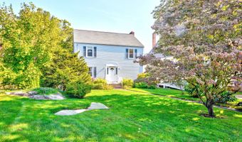 82 Thimble Island Rd, Branford, CT 06405