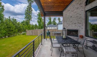 7400 Northwood Dr, Benton, AR 72019