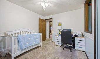 203 W Wagon Wheel Pr NW, Benton City, WA 99320