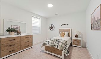 1379 N 163rd St, Basehor, KS 66007