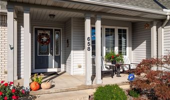 658 Nicole Dr, Amherst, OH 44001