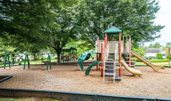242 Alexandria Way, Bedminster, NJ 07920