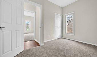 578 N Main St, Amherst, OH 44001