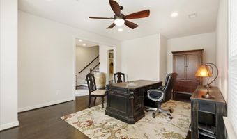 43392 WHITEHEAD Ter, Ashburn, VA 20148