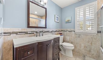 153 Vivas Dr, Barnegat, NJ 08005