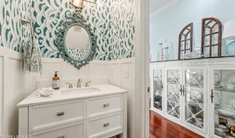 79 Bostick Cir, Beaufort, SC 29902