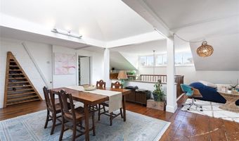 12 Mt. Vernon St 5, Newport, RI 02840