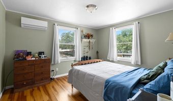 759 S Mountain Ave, Ashland, OR 97520