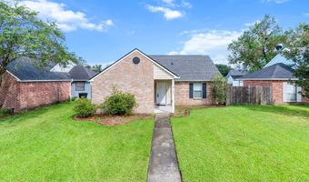 745 Fawn Lake Dr, Baton Rouge, LA 70816