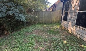 12 Georgian Cir, Adairsville, GA 30103