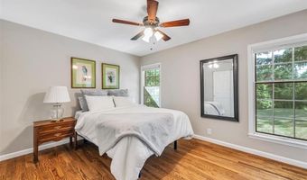 345 Norwood Cir, Ballwin, MO 63011